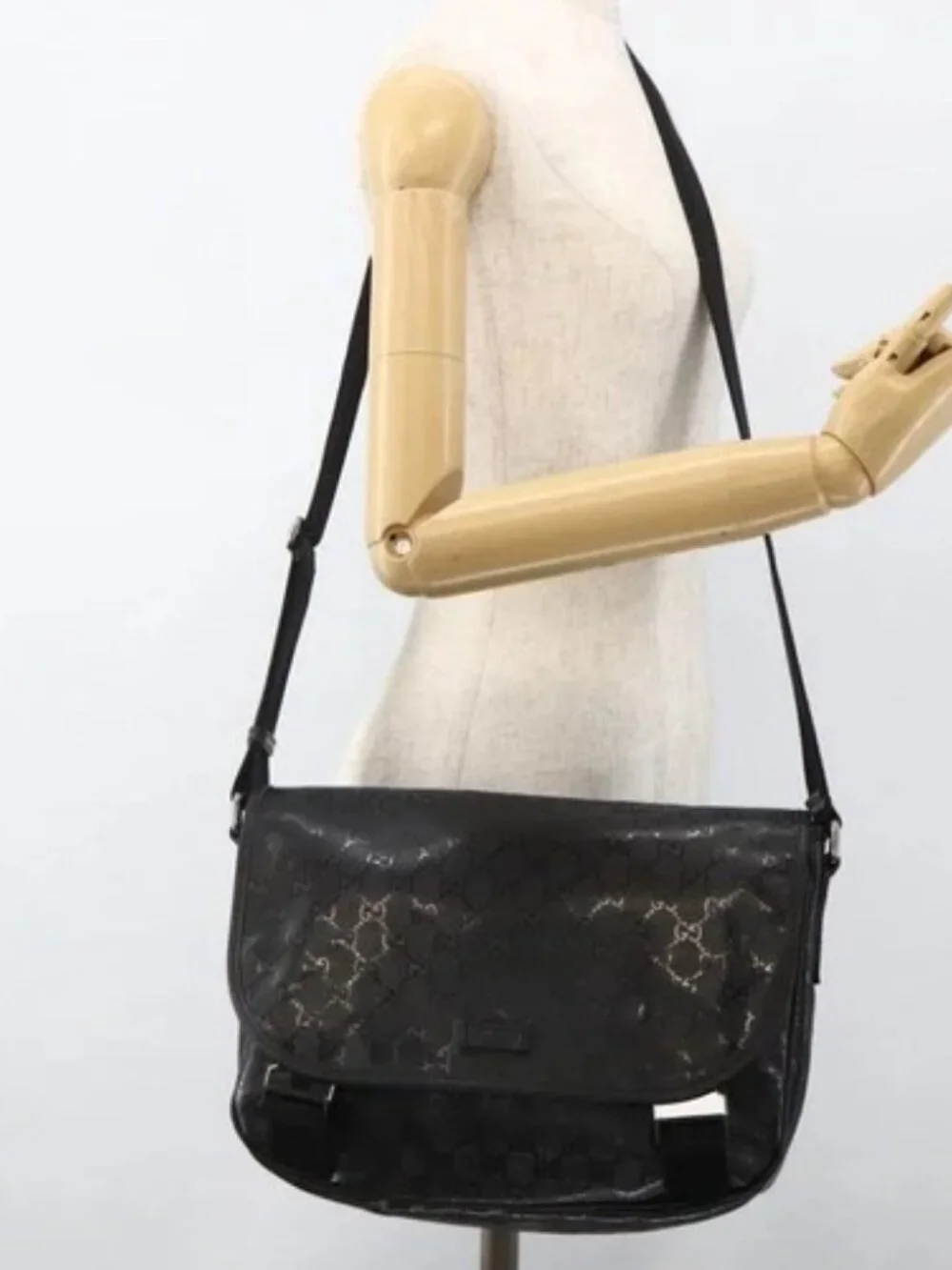 GUCCI GG Implementation Shoulder Bag PVC Black Silver 201732 Auth ka3564